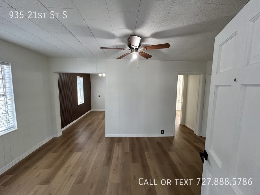 935 21st Street South - Photo 4 of 27