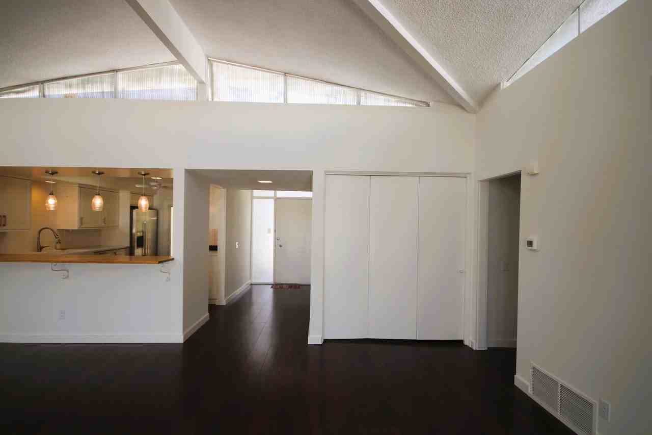 2364 South Sky View Drive #2364 - Photo 6 of 11