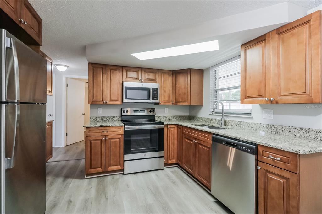 7224 Parrot Dr #7224 - Photo 6 of 16