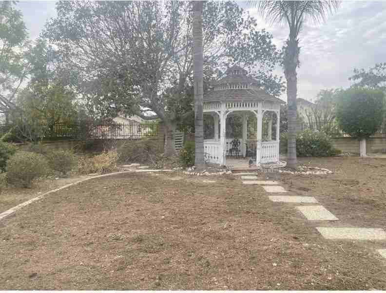 19852 East Round Hill Lane #19852 - Photo 7 of 50