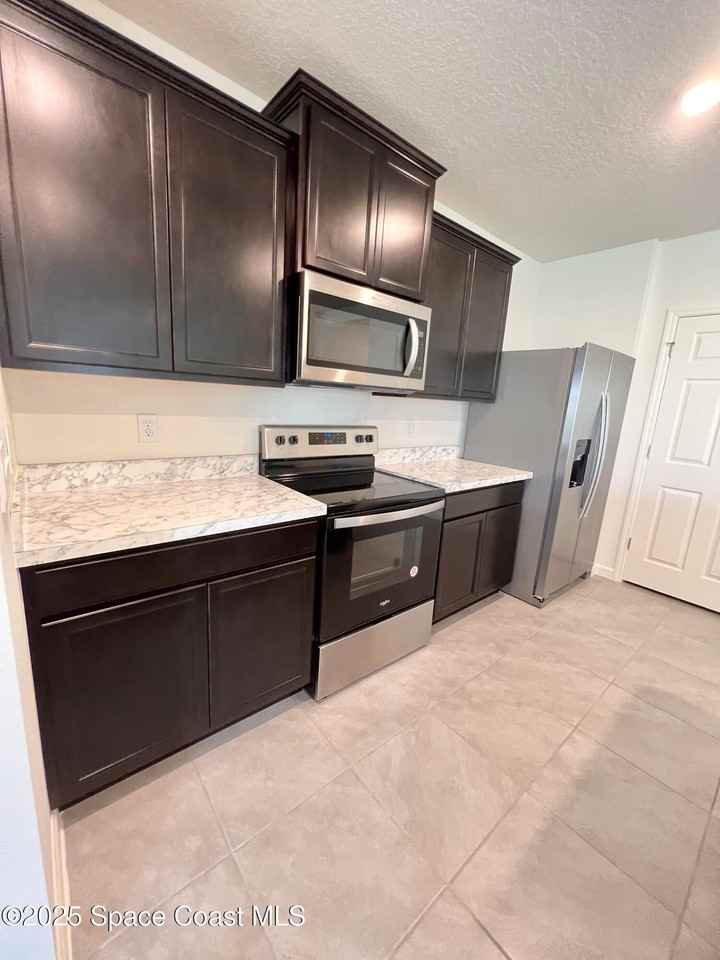 4631 Talbot Blvd #4631 - Photo 2 of 24