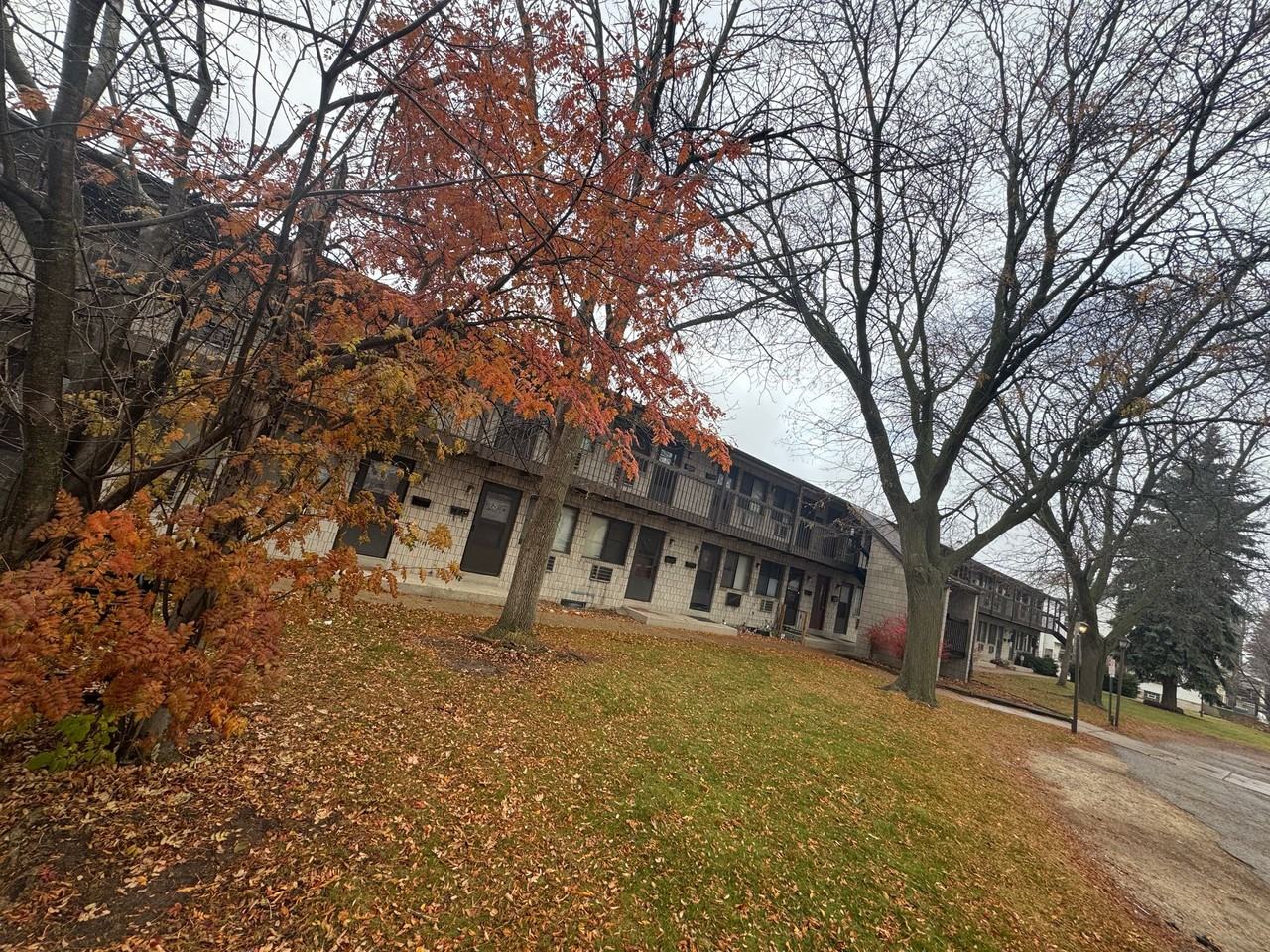 Clement Terrace - Photo 2 of 4