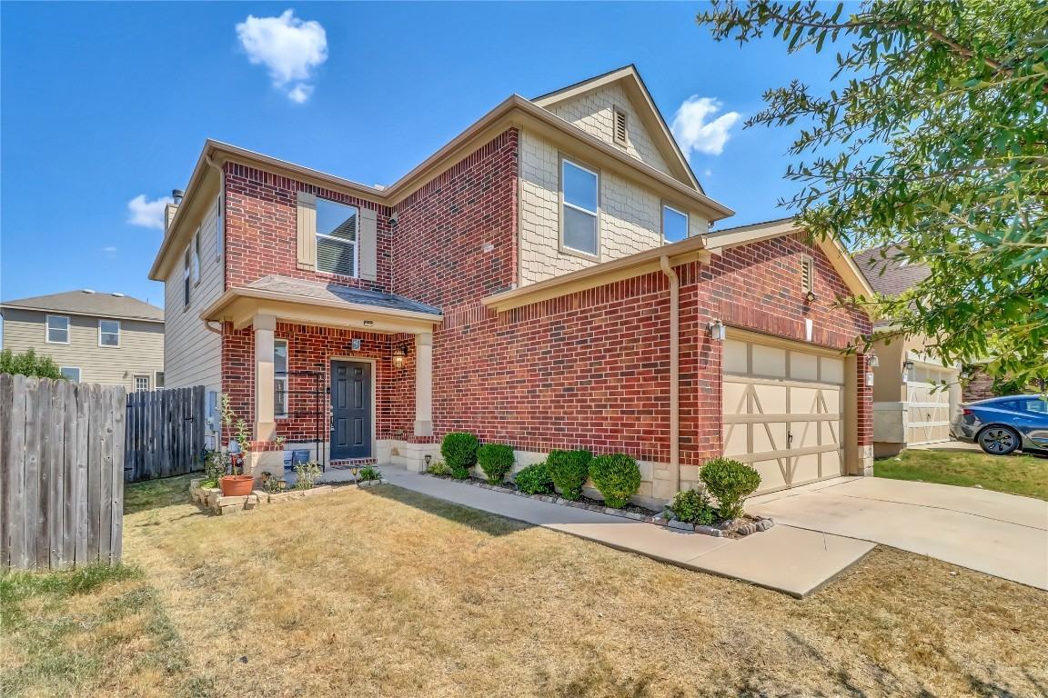 900 Sawbuck Drive #900 - Photo 3 of 30