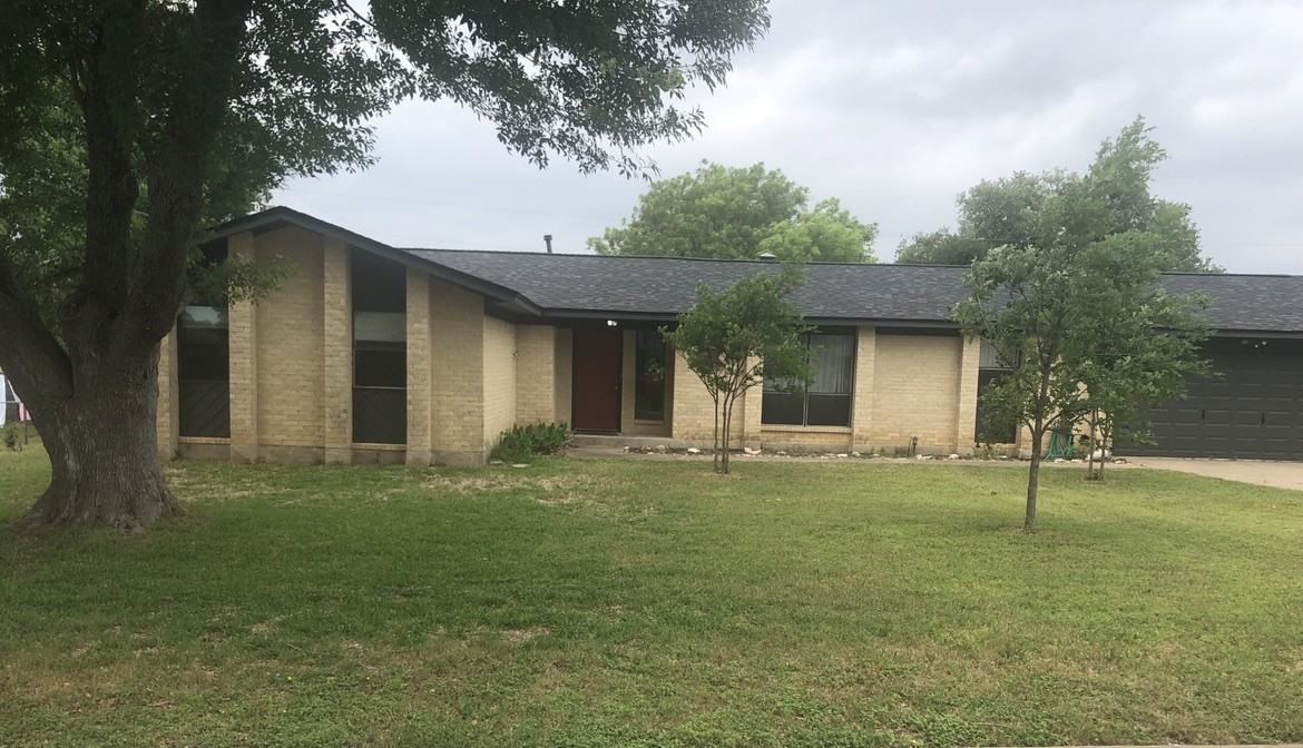 306 7th Street #306 - Photo 2 of 19