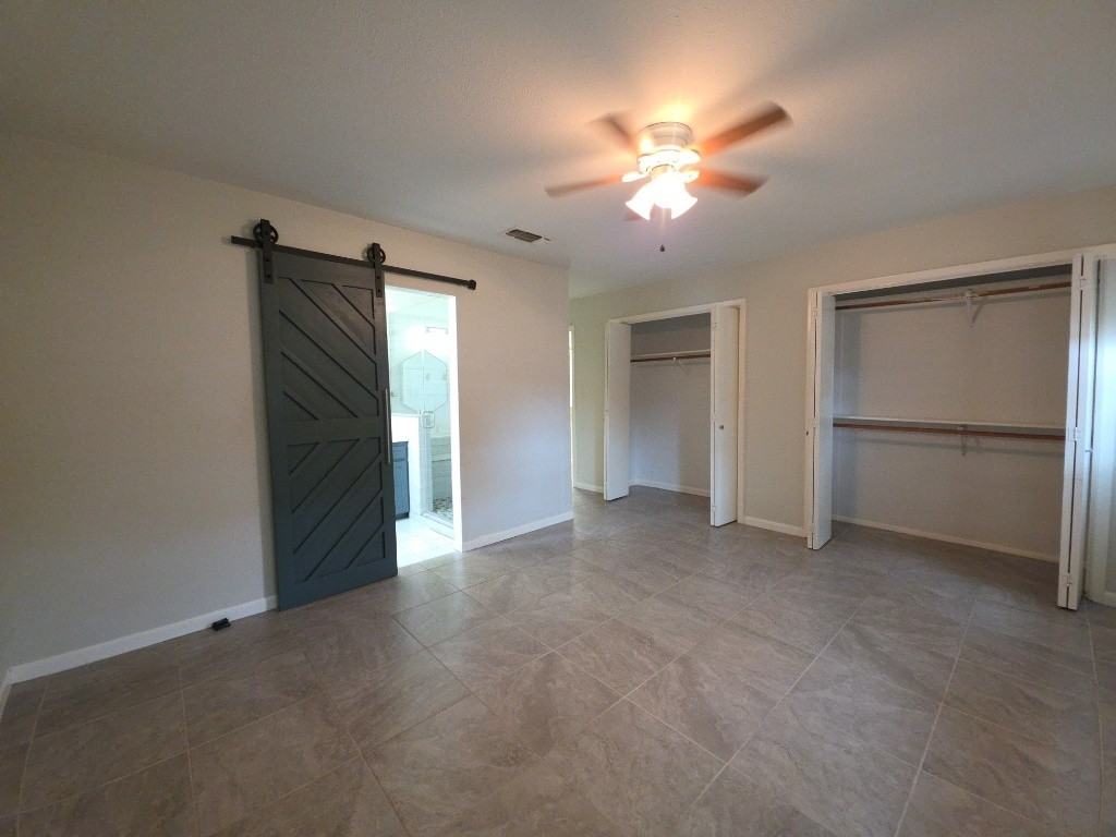 306 7th Street #306 - Photo 7 of 19