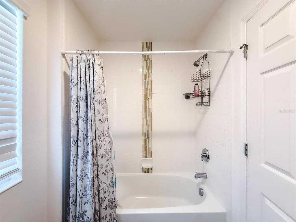 5285 Royal Point Avenue #5285 - Photo 4 of 24