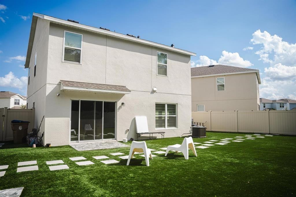 5285 Royal Point Avenue #5285 - Photo 6 of 24