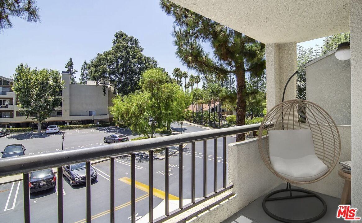 5545 Canoga Ave #5545-203 - Photo 3 of 12