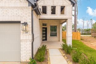 719 Campbell Crossing Ct #719 - Photo 1 of 1