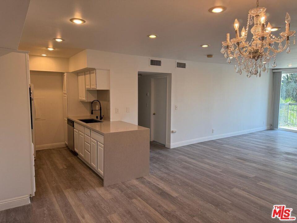 1351 North Crescent Heights Boulevard #1351-207 - Photo 2 of 26