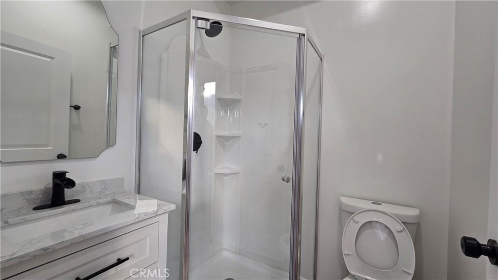 1038 Beacon Ave #1038-1038 - Photo 4 of 9