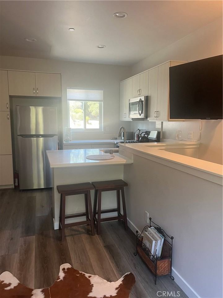 92 Old Mission Drive #92 - Photo 3 of 5