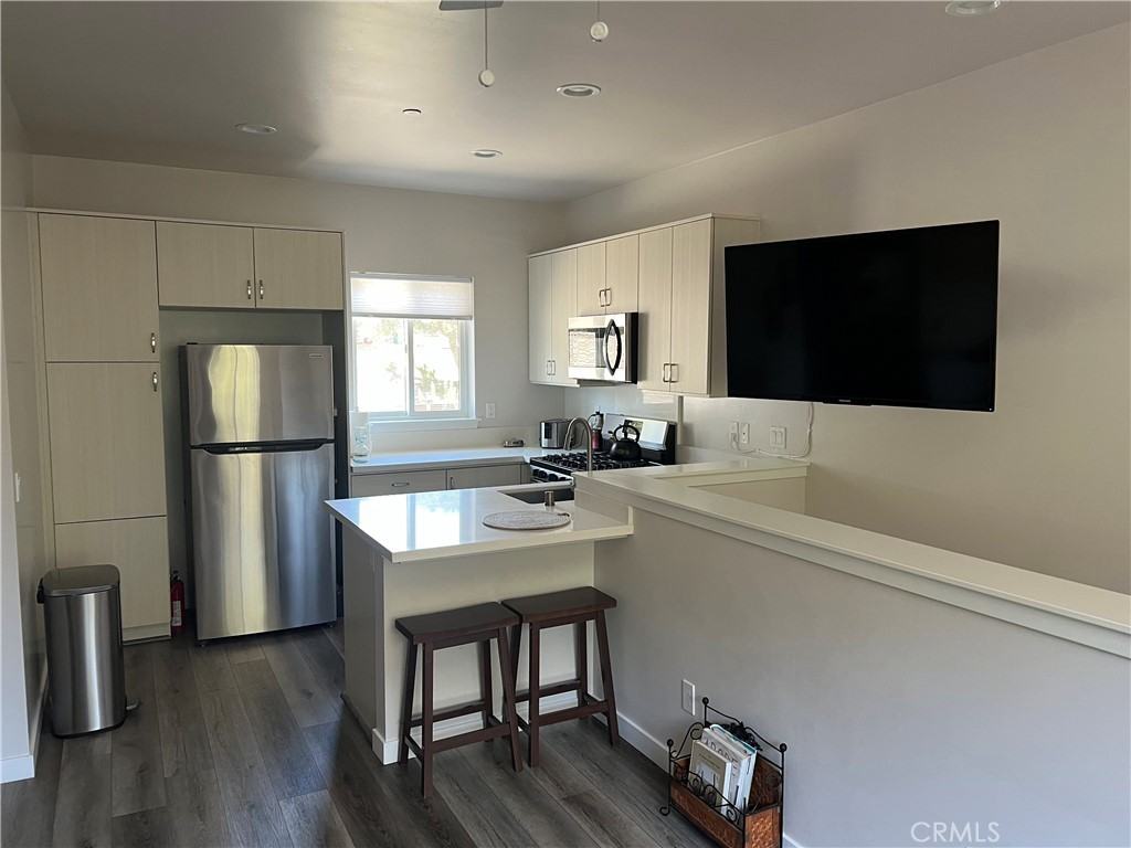 92 Old Mission Drive #92 - Photo 4 of 5