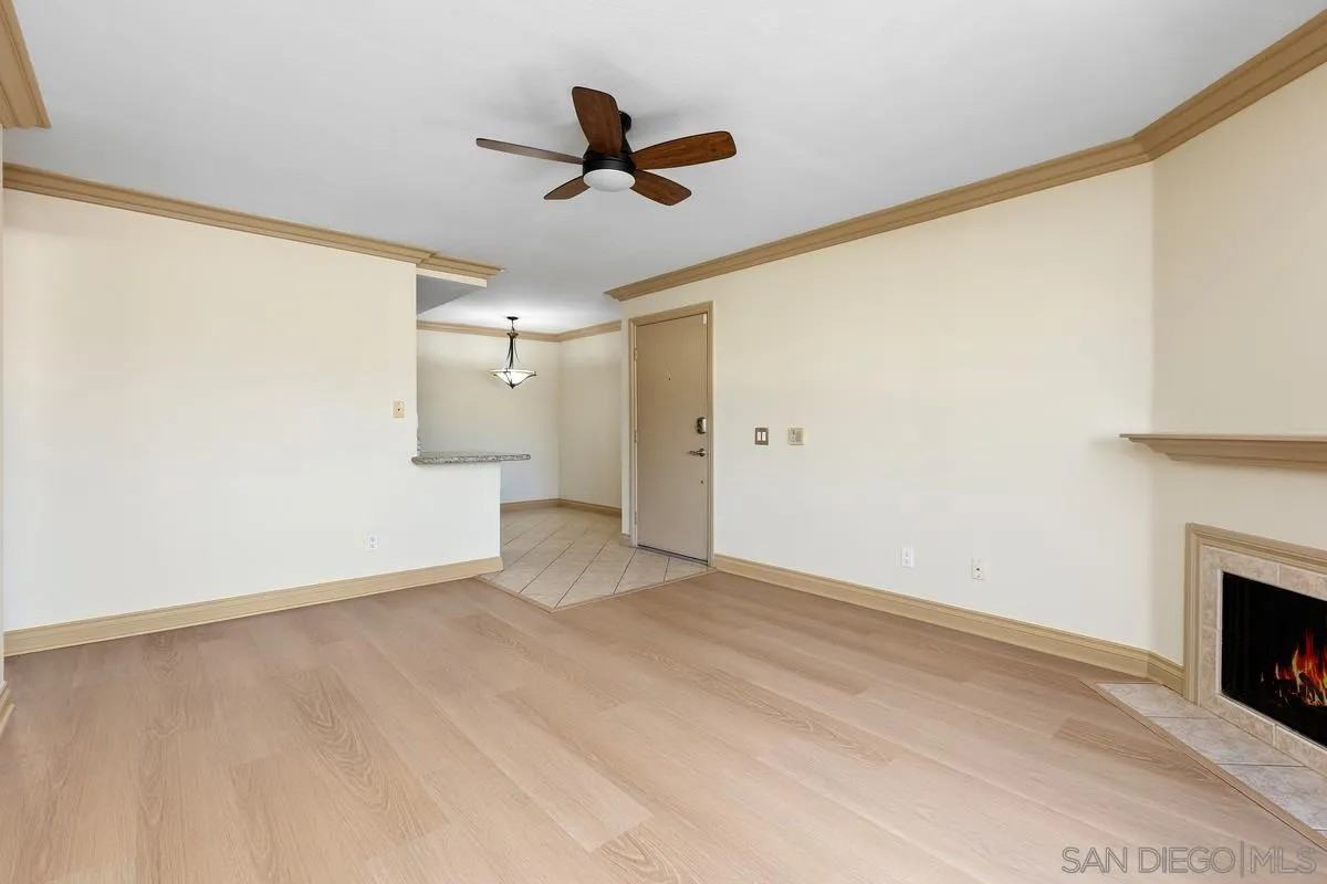 214 Woodland Parkway #214-201 - Photo 7 of 37