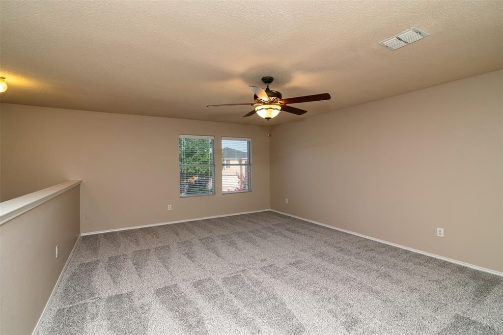 2517 Ash Drive #2517 - Photo 3 of 24