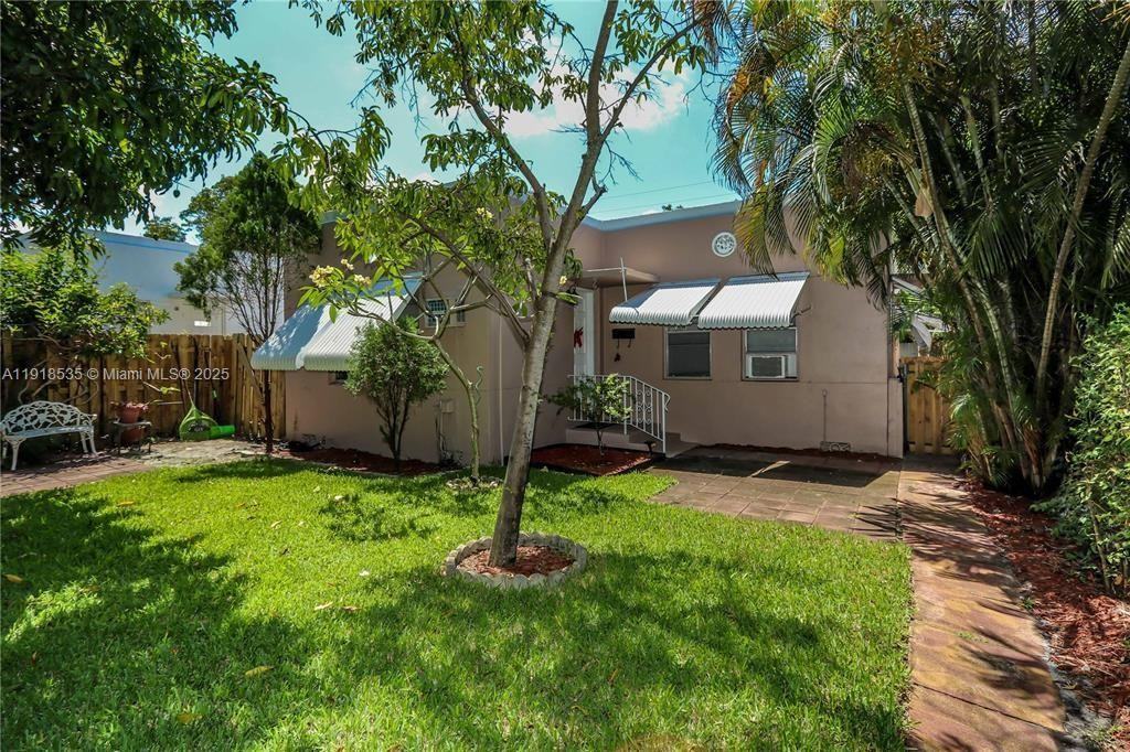 2020 Madison Street #2020-2 - Photo 5 of 10