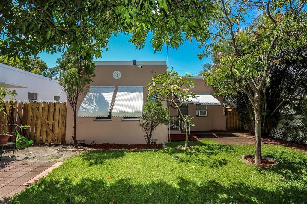 2020 Madison Street #2020-2 - Photo 6 of 10