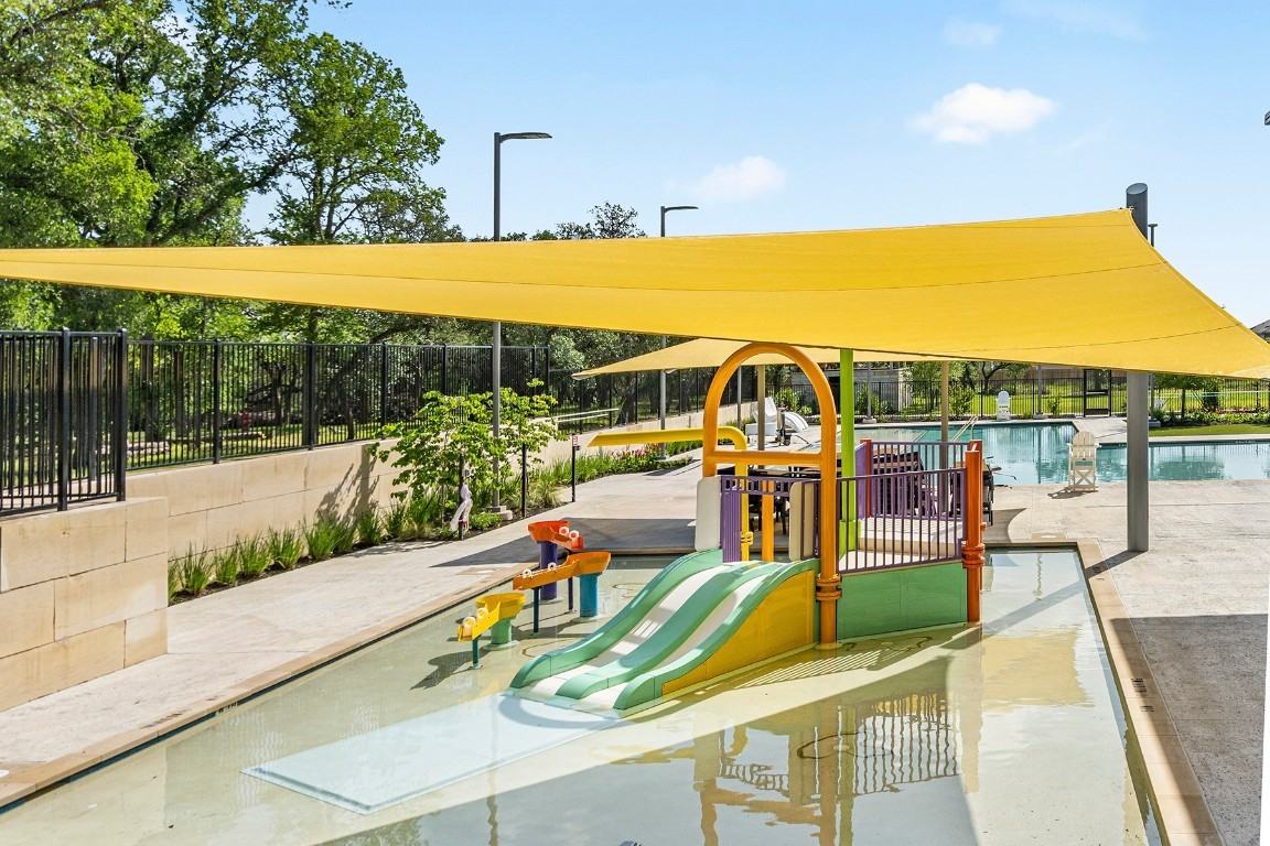 112 Paradise Canyon Drive #112 - Photo 2 of 11