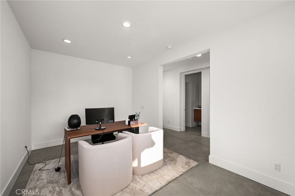 11401 W Serrano Sq #11401 - Photo 3 of 46