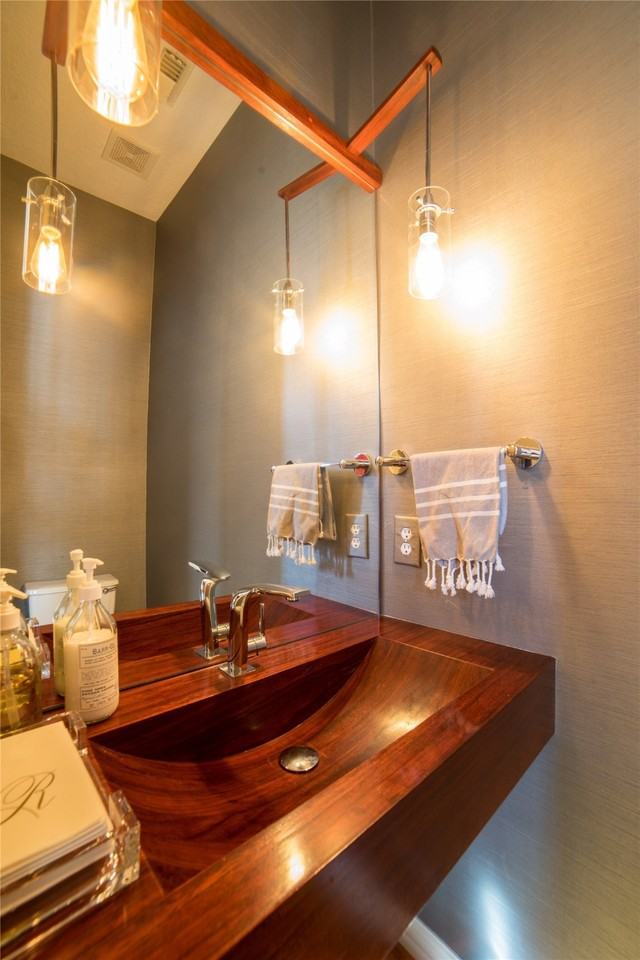 1611 Mcdonald Street #1611 - Photo 3 of 38