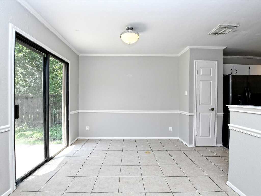 806 Sunny Lane #806 - Photo 6 of 27