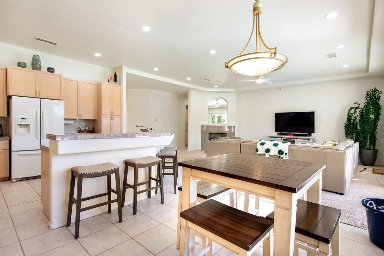 40741 Ave Solana #40741 - Photo 4 of 19