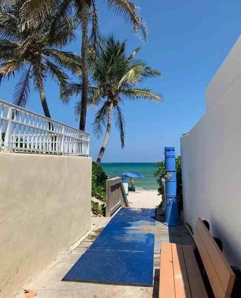 3181 South Ocean Drive #3181-306 - Photo 3 of 34