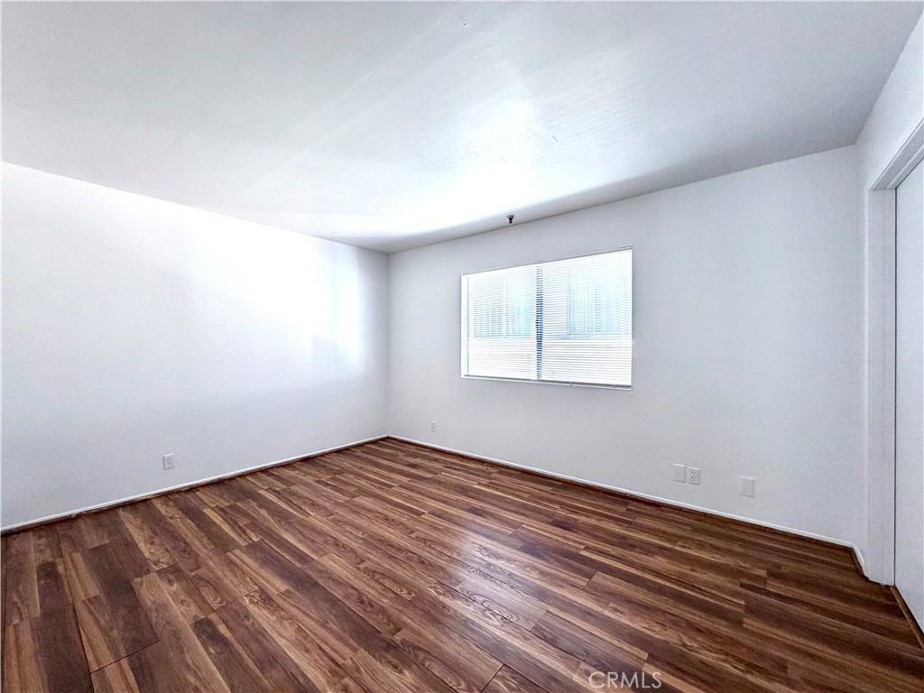 13512 Moorpark St #13512-103 - Photo 4 of 10