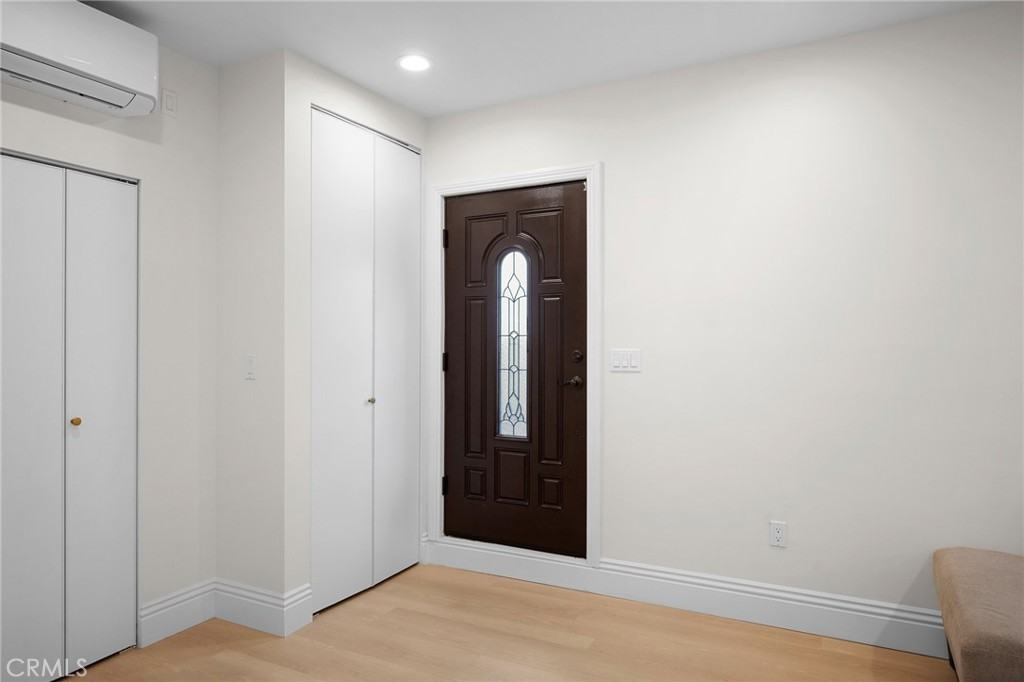 11040 Nassau Ave #11040 - Photo 3 of 13