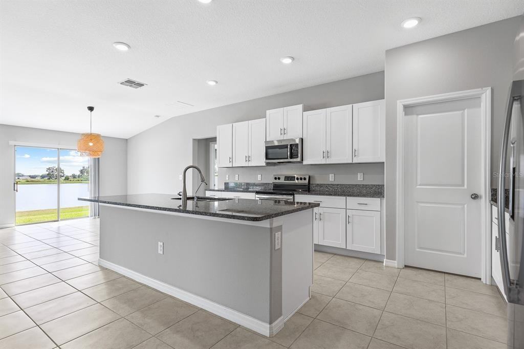 190 Rain Berry Avenue #190 - Photo 4 of 46