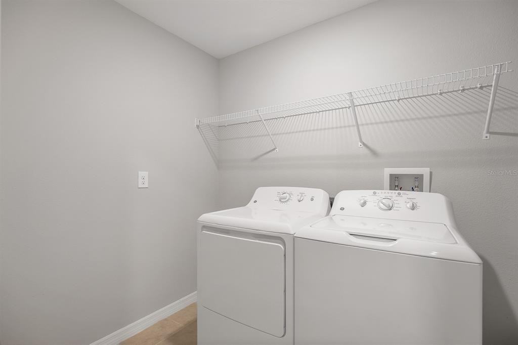 190 Rain Berry Avenue #190 - Photo 5 of 46