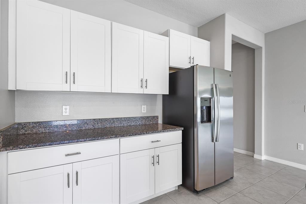 190 Rain Berry Avenue #190 - Photo 6 of 46