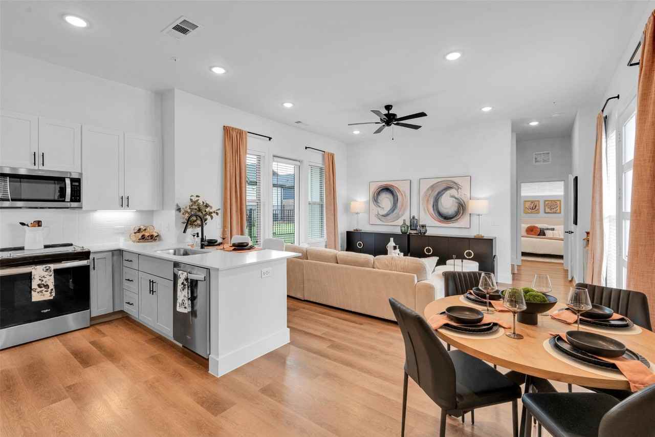 1305A Goalie Dr #1305 - Photo 5 of 41