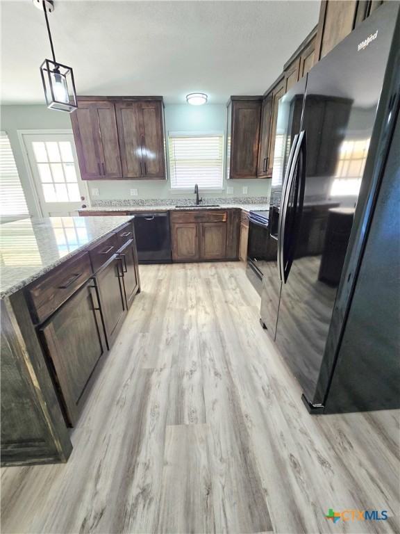 1204 Amthor Avenue #1204 - Photo 3 of 39