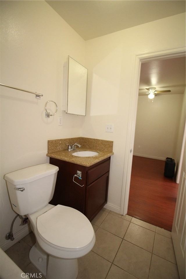 7914 Seville Avenue #7914B - Photo 3 of 8