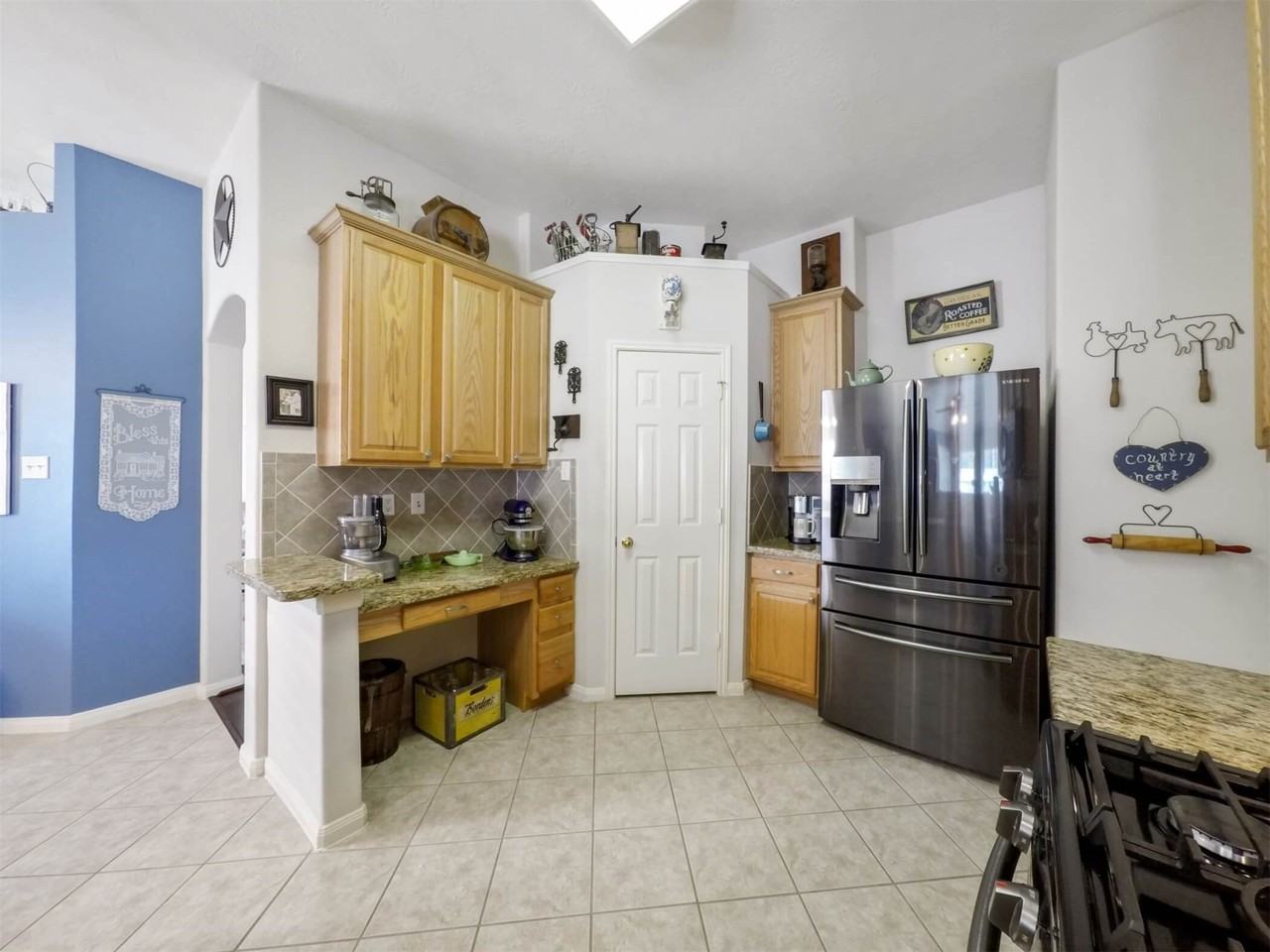 5718 Indigo Trails Dr #5718 - Photo 3 of 33