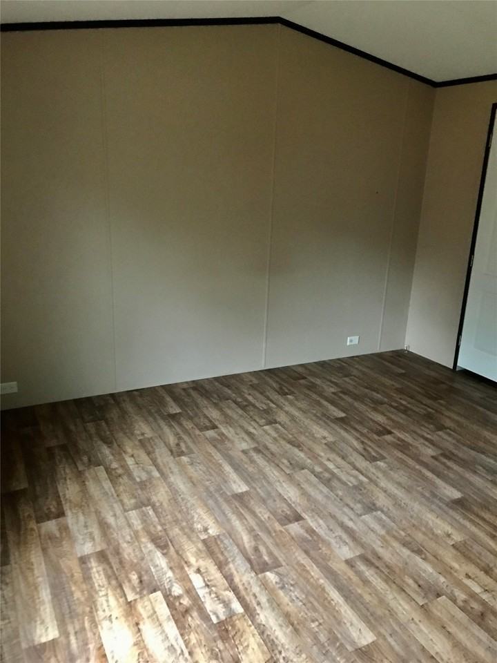 931 S Pine Lake Rd #931 - Photo 4 of 19