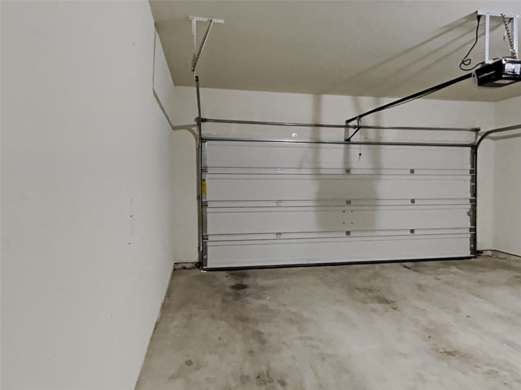 105 Pettigrew Court #105 - Photo 2 of 32