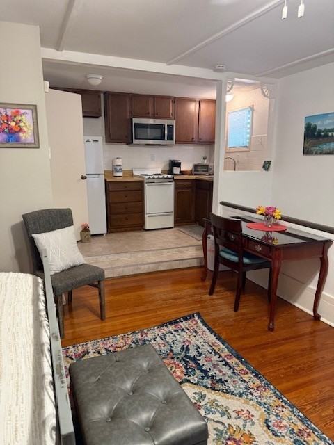 2605 Avenue O 1/2 #2605REAR - Photo 7 of 18