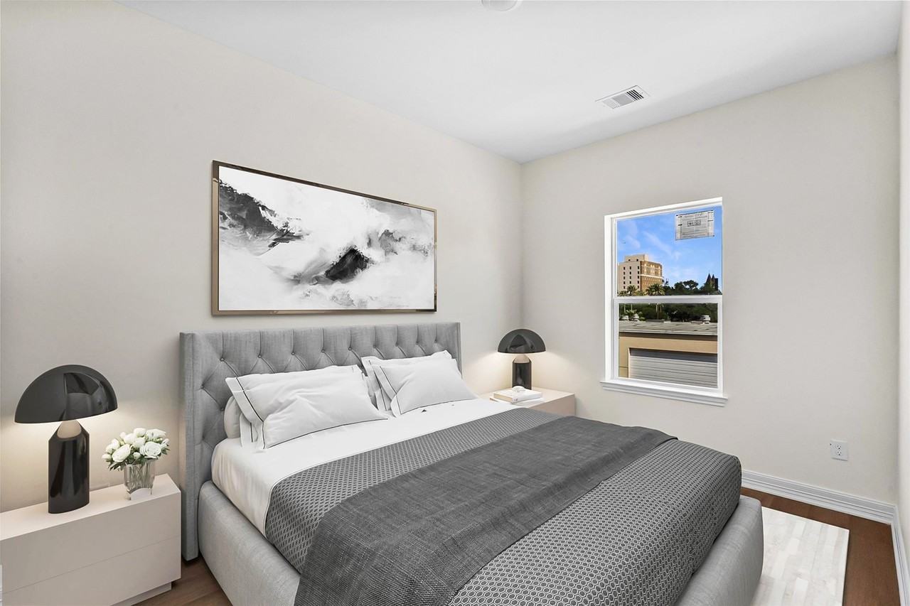 2005 Sealy Street - Avenue I #2005