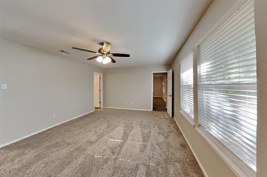 1347 Sw Hillside Dr #1347 - Photo 2 of 20