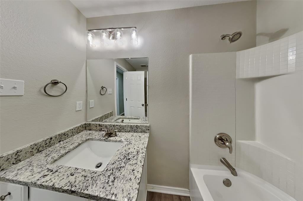 1347 Sw Hillside Dr #1347 - Photo 5 of 20