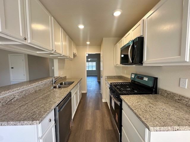 818 Overland Street #818