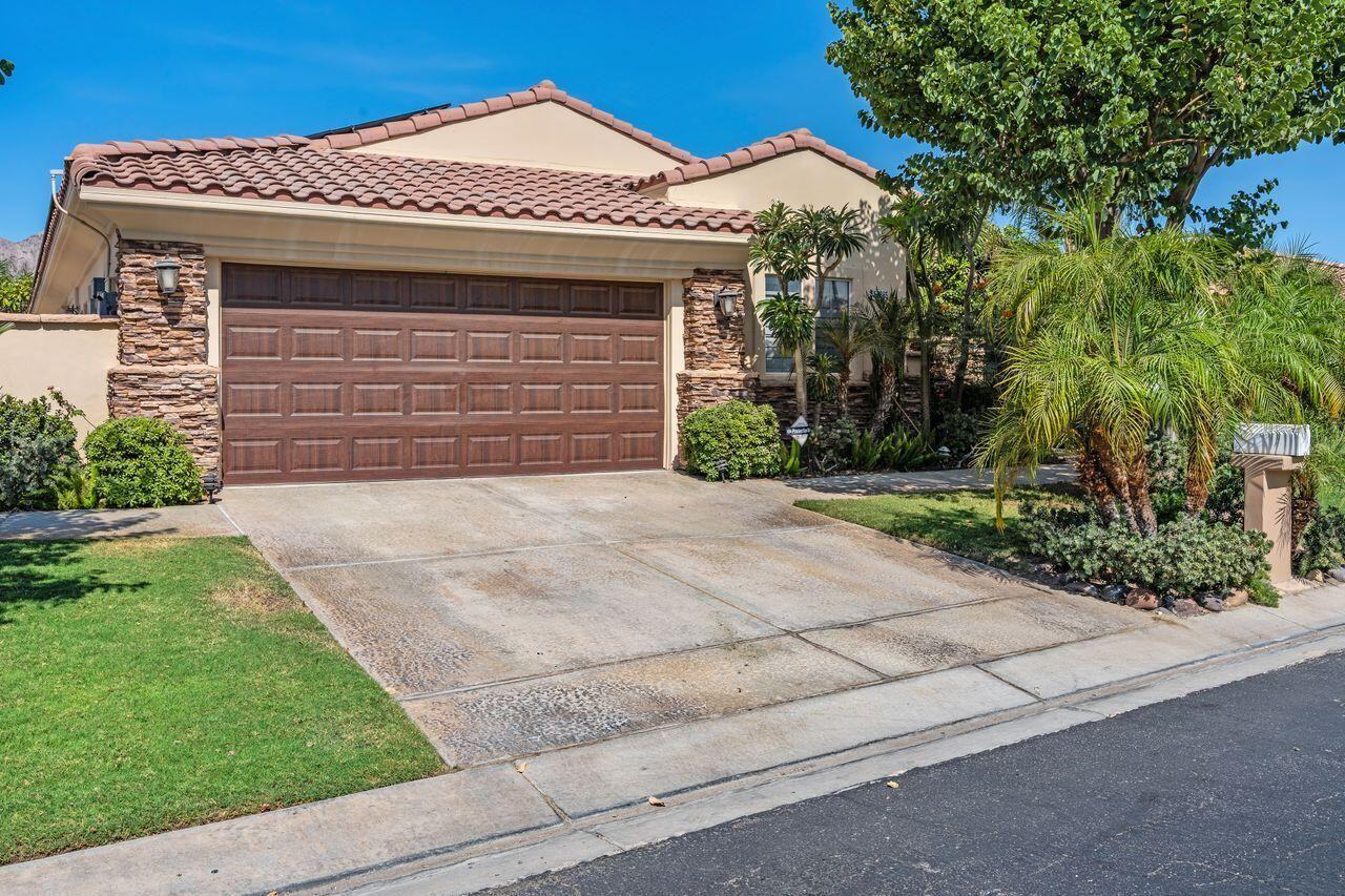 50665 Spyglass Hill Dr #50665 - Photo 3 of 48