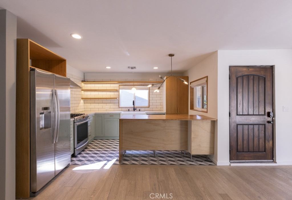 336 Museum Drive #336 - Photo 5 of 15