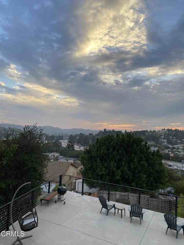 4036 W Avenue 42 #4036 - Photo 2 of 32