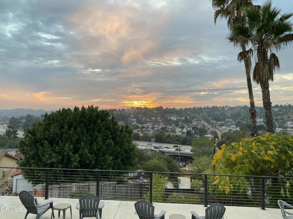 4036 W Avenue 42 #4036 - Photo 6 of 32