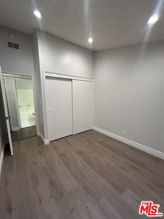 14501 Tupper St #14501-39 - Photo 4 of 31