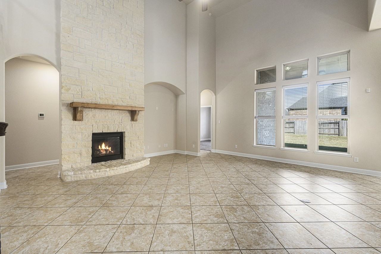 18614 Rimini Ridge Ct #18614 - Photo 2 of 35