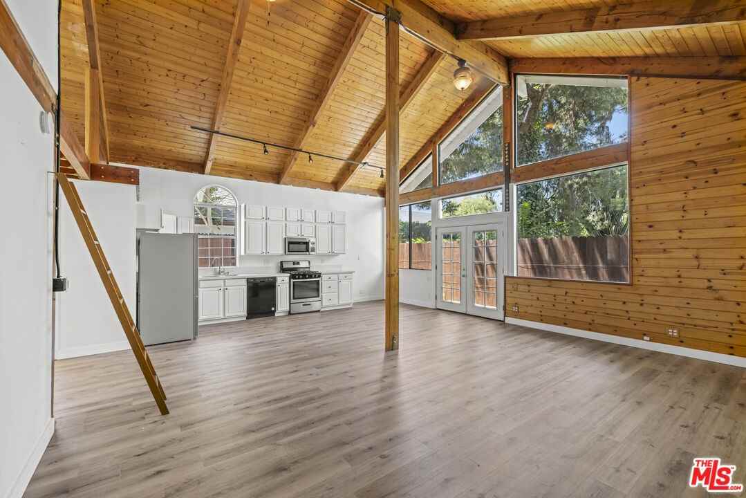 11149 Hortense Street #11149 - Photo 2 of 17
